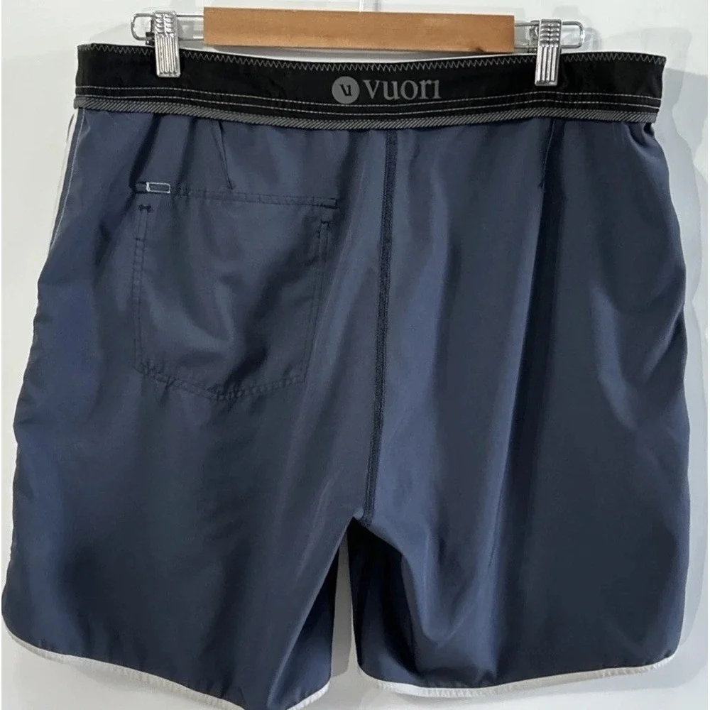 Mens Vuori Cruise Board Swim Shorts Sz 36 V314 Clean